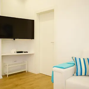  Apartment Dalmat Blue